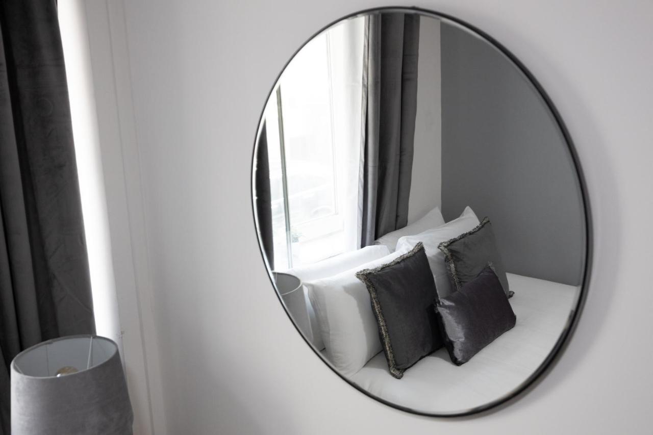 Spacious 4 Bedroom House Next To Kensington Palace London Bagian luar foto
