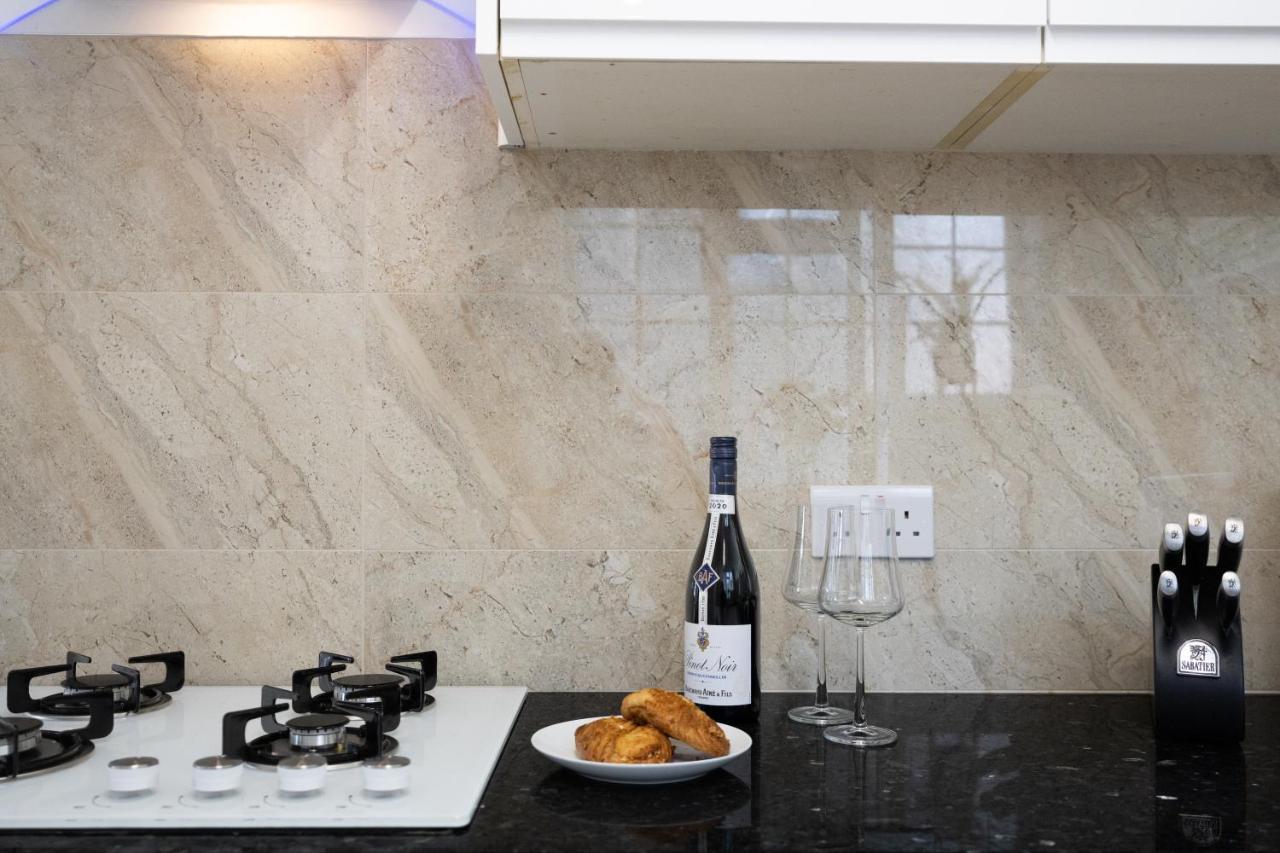 Spacious 4 Bedroom House Next To Kensington Palace London Bagian luar foto